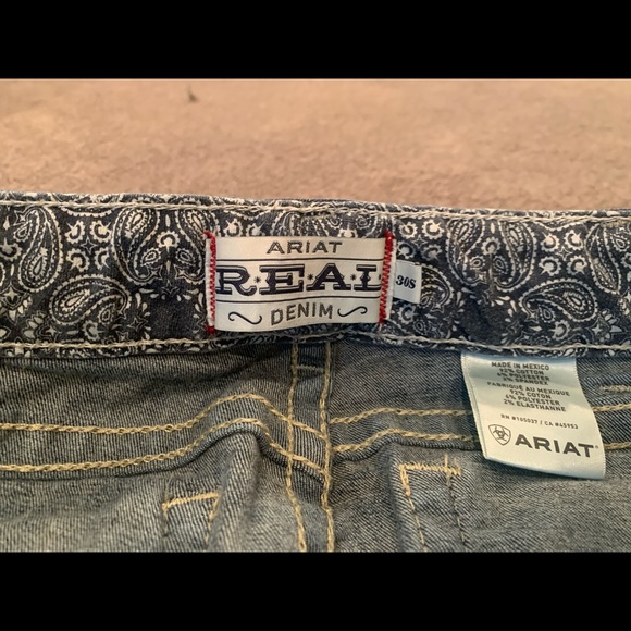 Arita Jeans - Picture 3 of 4